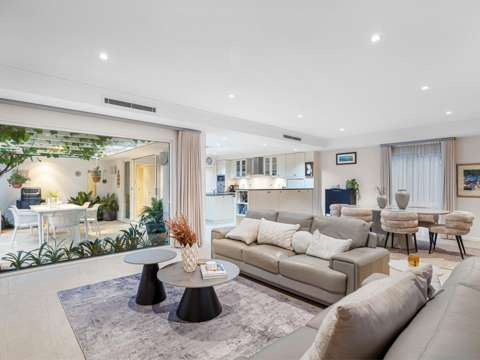 Nedlands 4 Bedroom SOPHISTICATED LIVING + CELLAR/WINE ROOM