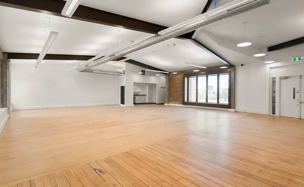 Newton Versatile K' Road office space