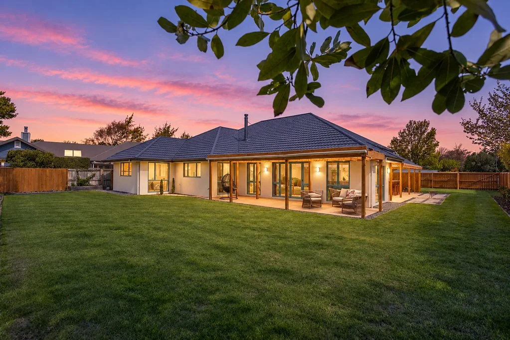 Rangiora 4ਬੈੱਡਰੂਮ BIG ON SPACE, STYLE & LOCATION!