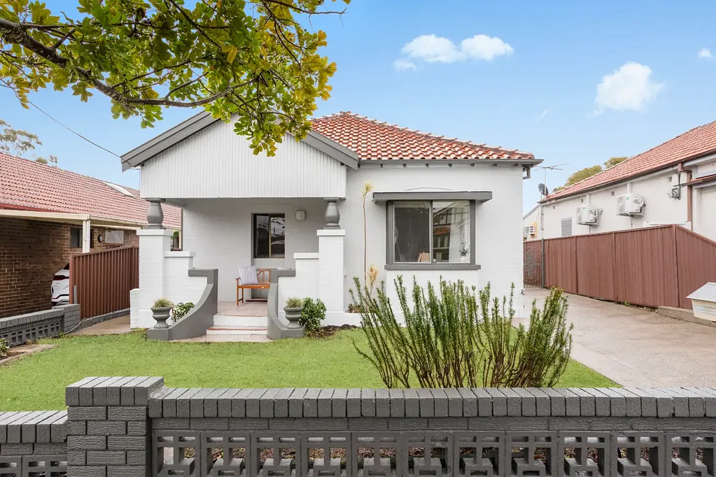 Rosebery 3 Bedroom Charming and Convenient Family Home in Prime Rosebery Location