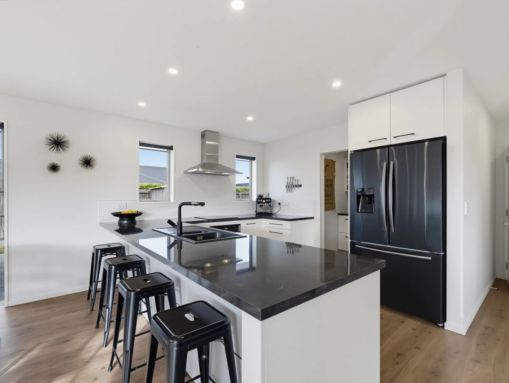 9 Lawrence Drive, Rolleston, Selwyn District, Canterbury, 4 chambres, 2 salles de bain, House