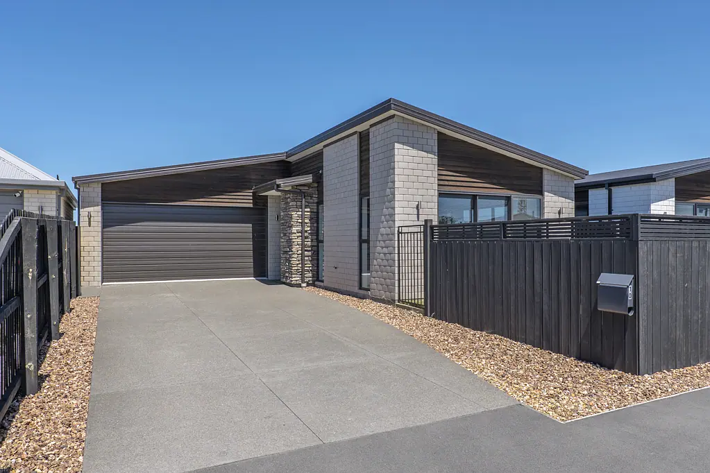 10 Lussa Close, Yaldhurst, Canterbury