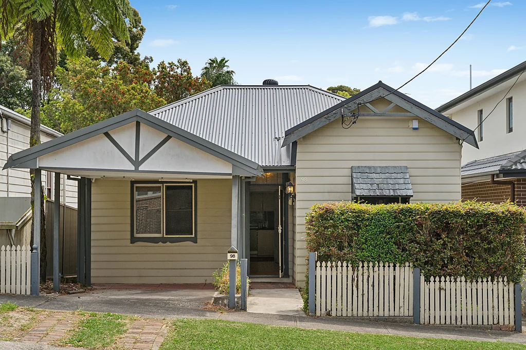 98 Warialda Street, Kogarah, NSW 2217