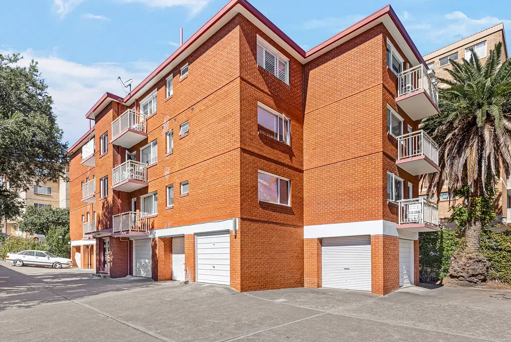 10/14A Meadow Crescent, Meadowbank, NSW 2114