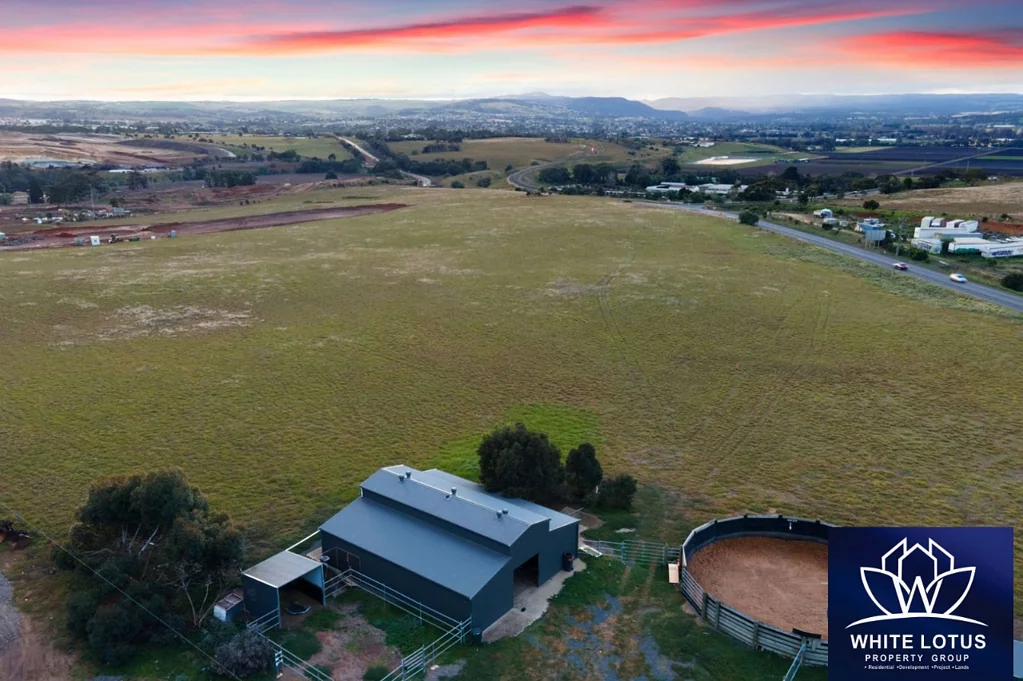 Maddingley Great Opportunity for Investors & Land Bankers,