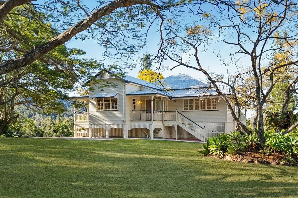 6 Mountain Brook Court, Samsonvale, QLD 4520