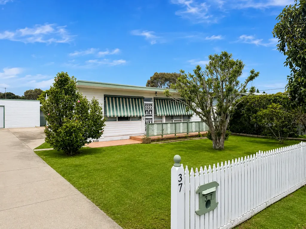 Freshly Renovated Coastal Home