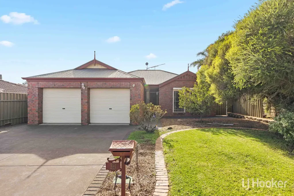Craigmore 4 Bedroom Move Straight In & Enjoy Family Living