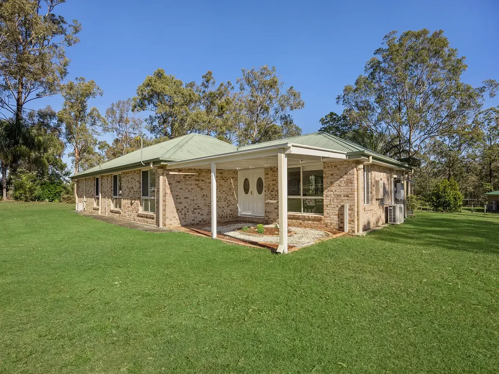Greenbank 4chambre Owners have committed elsewhere!
