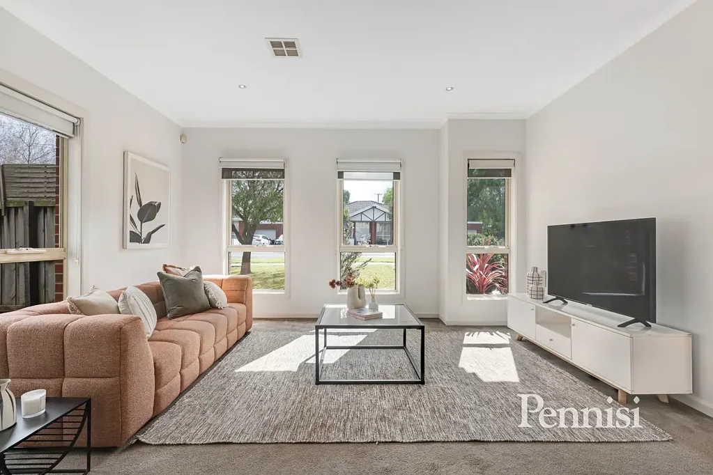 6 Hayes Parade, Pascoe Vale, VIC 3044