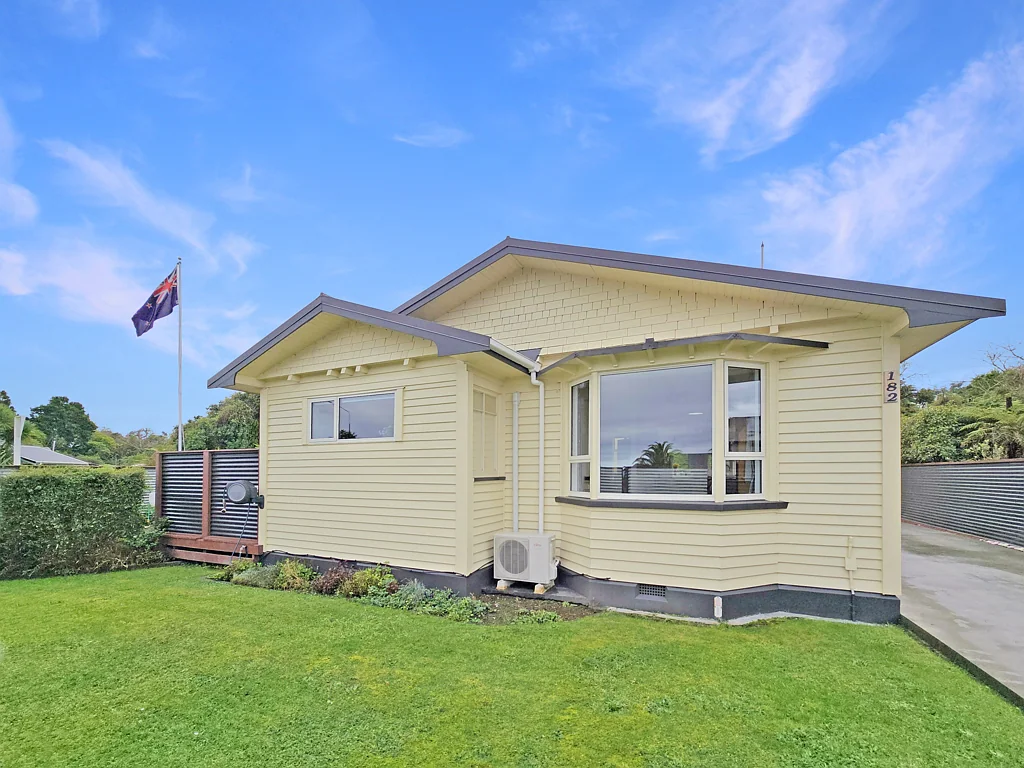Hokitika 3房  Charming family home with space to enjoy
