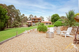 20 Dumont Dr, Mount Taylor