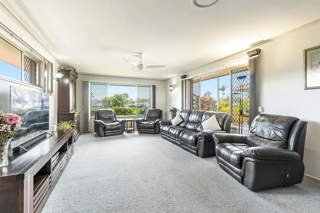 Casino 5 Bedroom Your Family home awaits