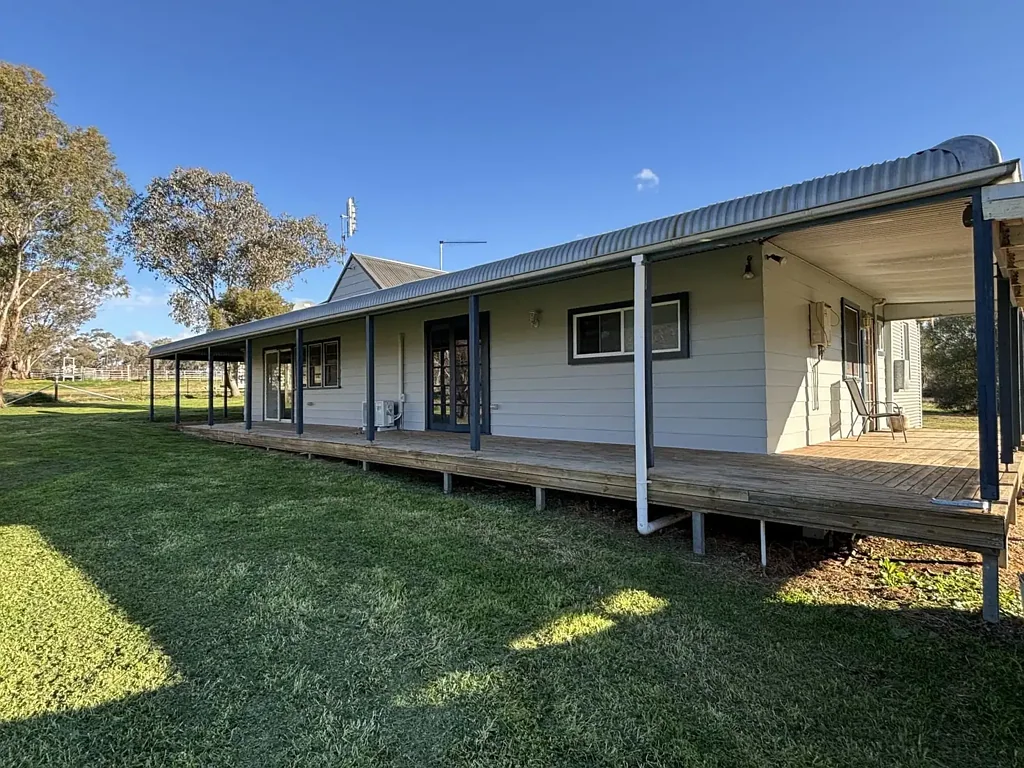 2 acres in Duri