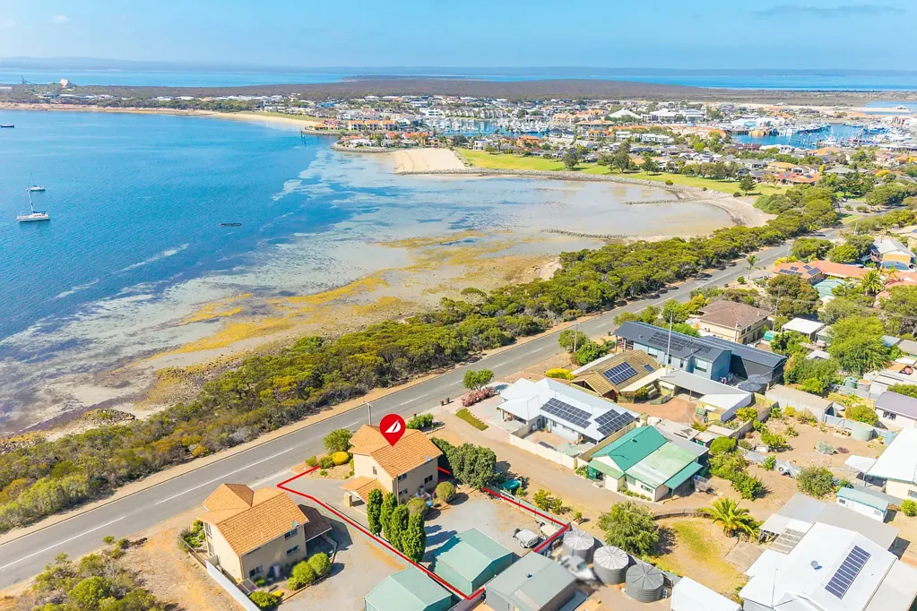 2/2 Adelphi Terrace, Port Lincoln, SA 5606