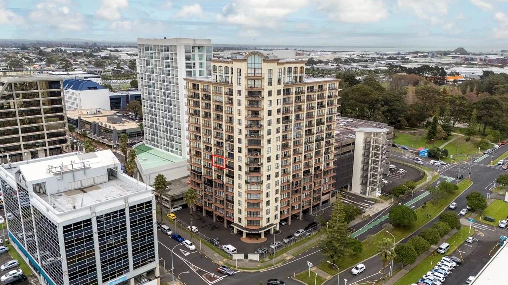 7i/18 Ronwood Avenue, Manukau Central, Manukau City, Auckland