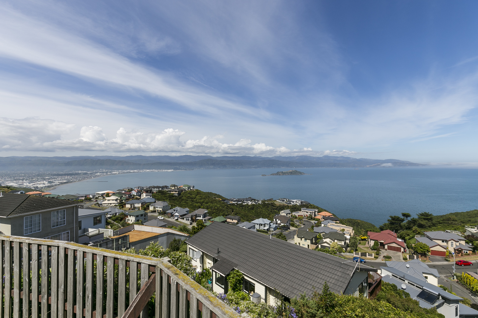 32 Somes Crescent, Newlands, Wellington, 4 Schlafzimmer, 0 Badezimmer