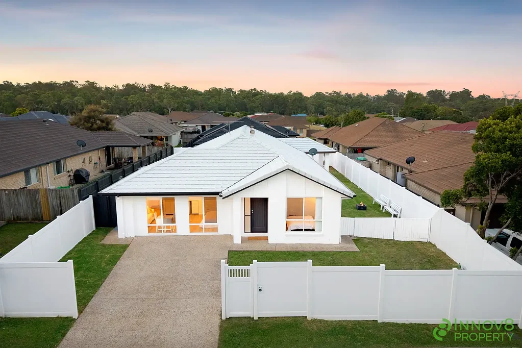 42 Gordons Crossing Road East, Joyner, QLD 4500