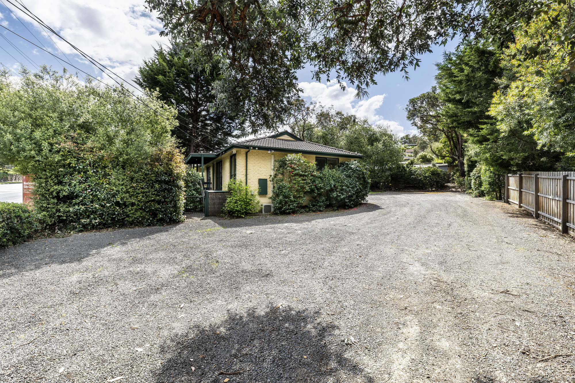 119 SHERBOURNE RD, MONTMORENCY VIC 3094, 0部屋, 0バスルーム, House