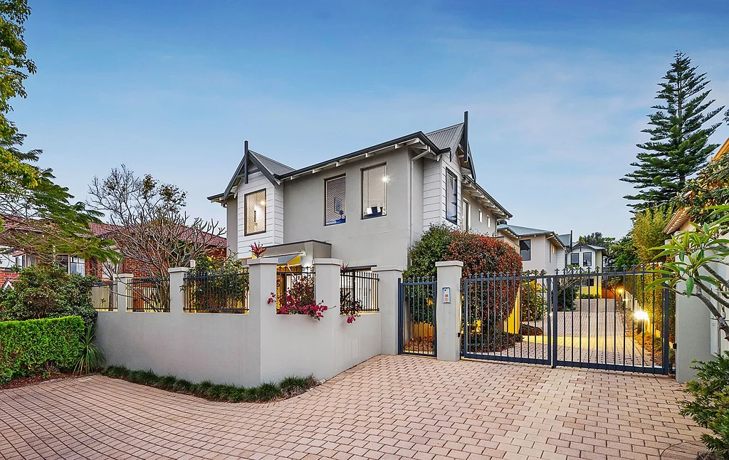 1/170 Coode Street, Como, WA 6152