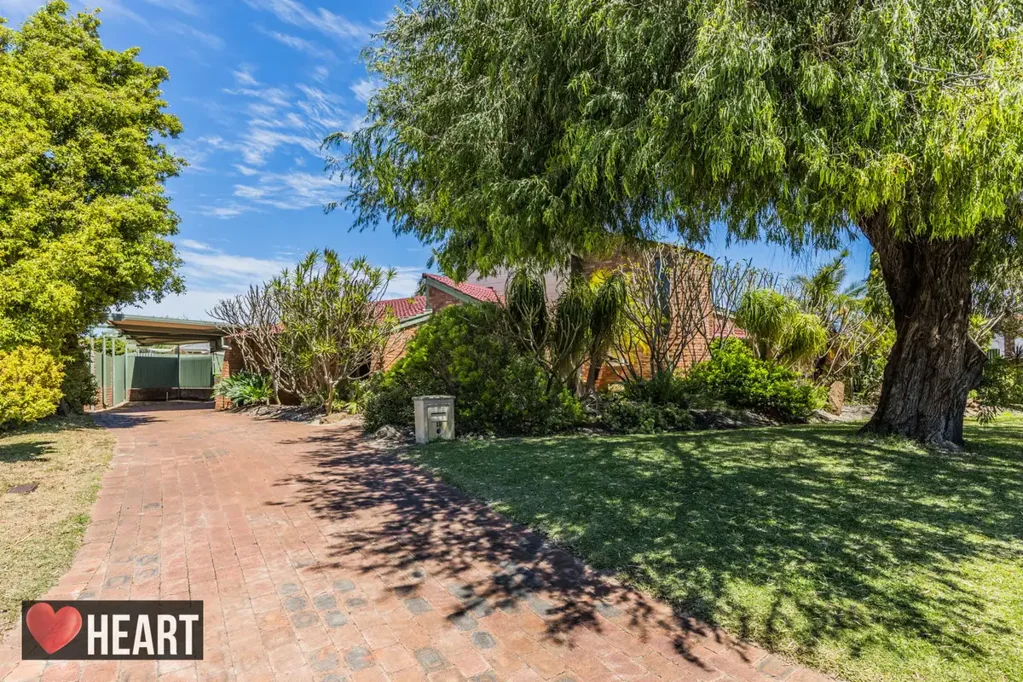 19 Greenham Place, Bibra Lake, WA 6163