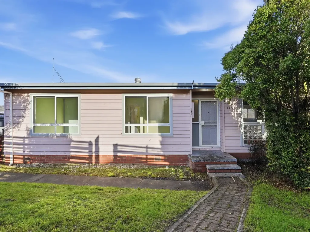 Positioned in a peaceful pocket of New Norfolk