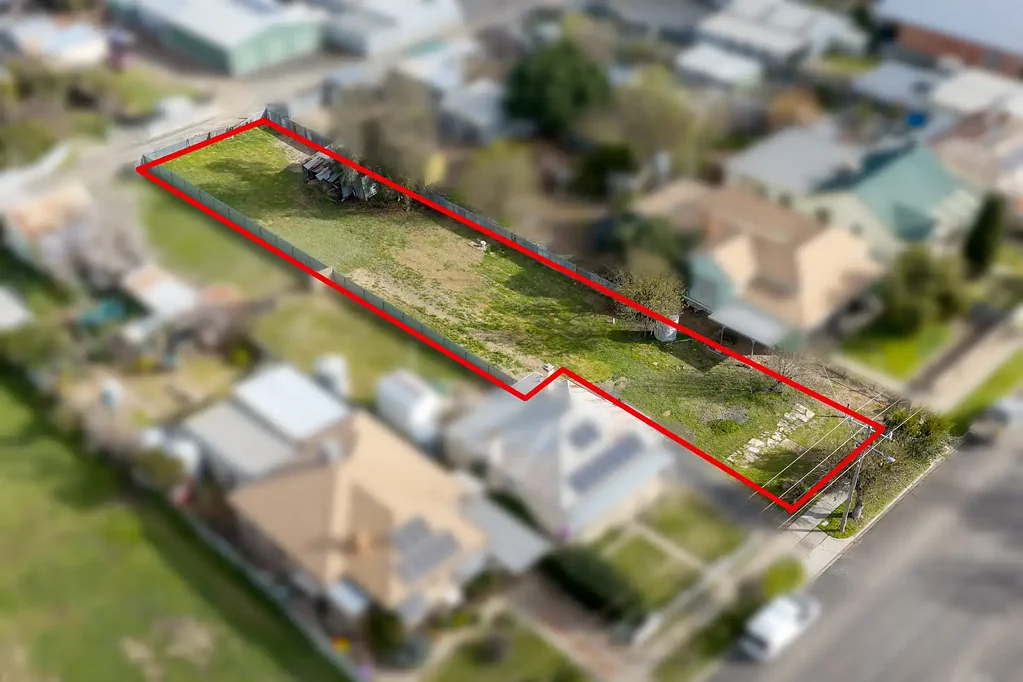 Nhill Centrally Positioned Allotment!