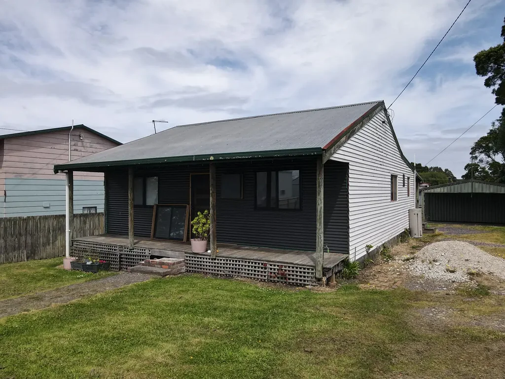11 Lynch Street, Strahan, TAS 7468