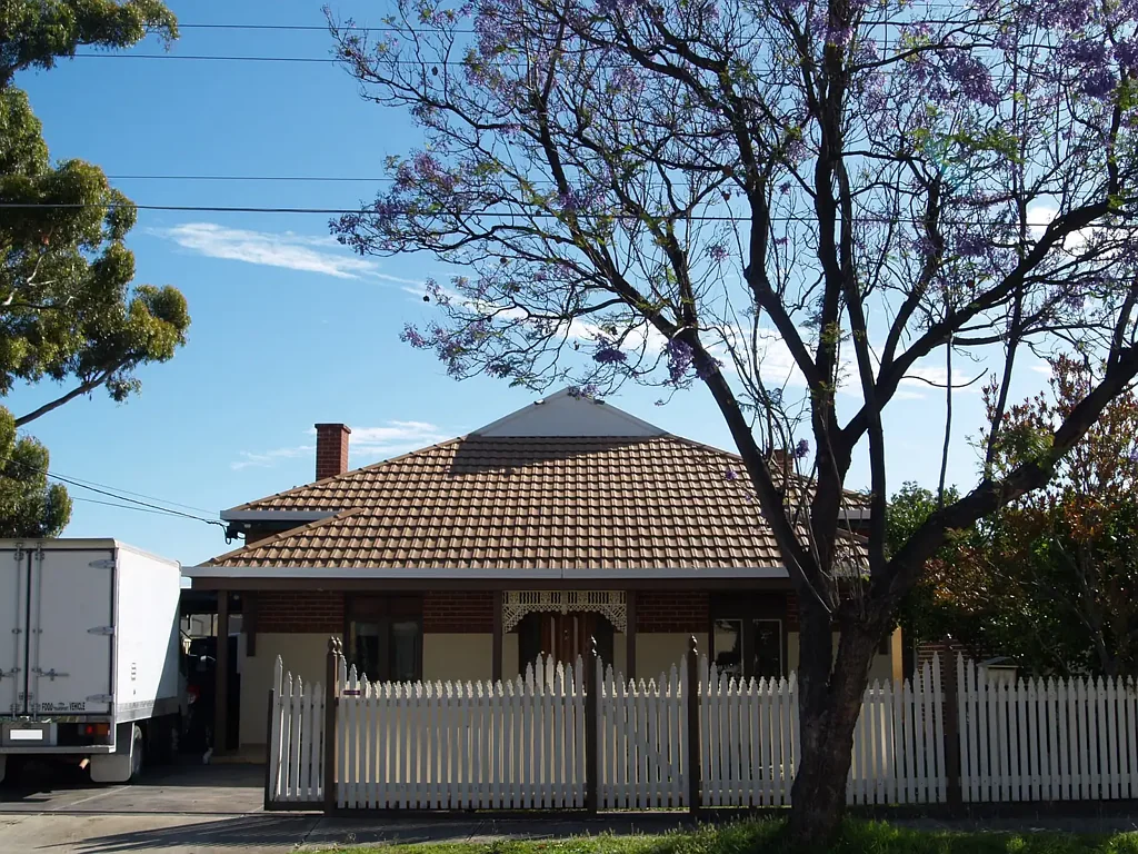 West Croydon 4部屋 Luxury Spacious Family Home at 24 Cedar Avenue, West Croydon SA 5008