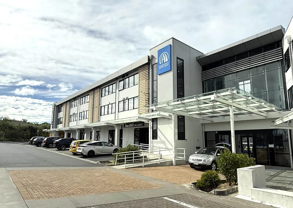Rosedale NEW FITOUT TWO-LEVEL RETAIL/SHOWROOM UNIT