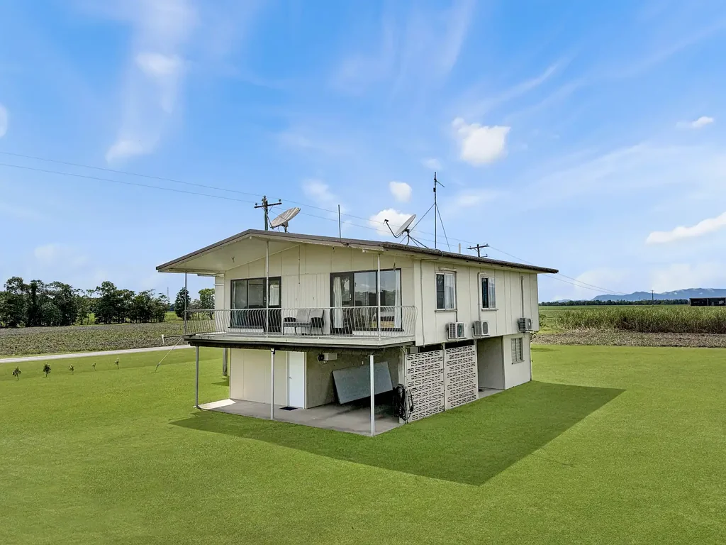 124 Henry Rd, Euramo, QLD 4854