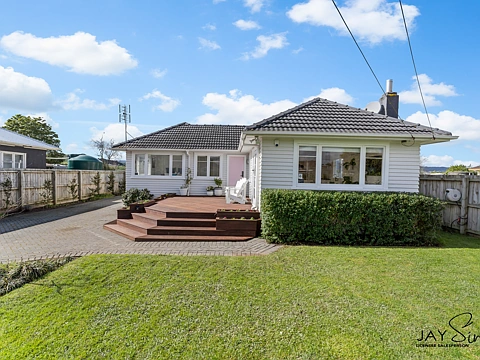 Clevedon 3房  Vacant Home! Must Be SOLD!