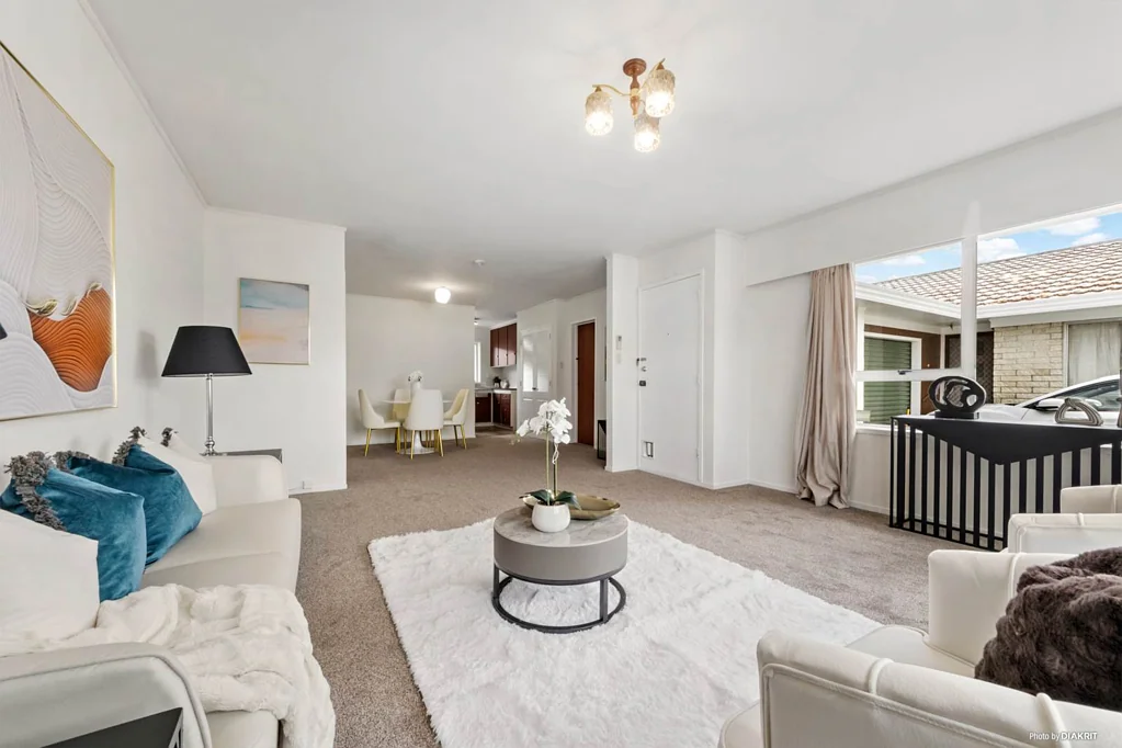 18 Faith Bullock Place, New Lynn, Waitakere City, Auckland