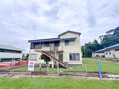 ਬਾਹਰੀ - 7 Black Street, Tully, QLD 4854
