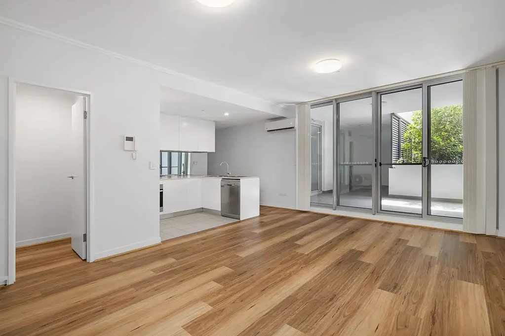 Lidcombe 2Zimmer North-Facing Skypoint Apartment | Corner Position with Courtyard Views