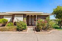 4/162 Fernleigh Road, Mount Austin