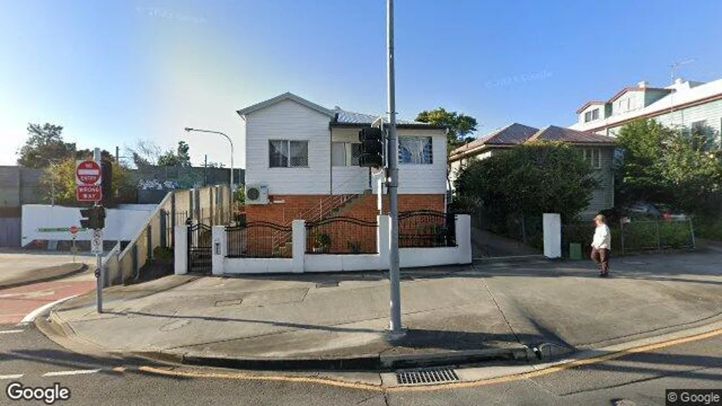 Woolloongabba 3Habitaciones "Exceptional Development or Renovation Opportunity in Prime Location, Directly Opposite PA Hospital and Within Brisbane School Catchment."
