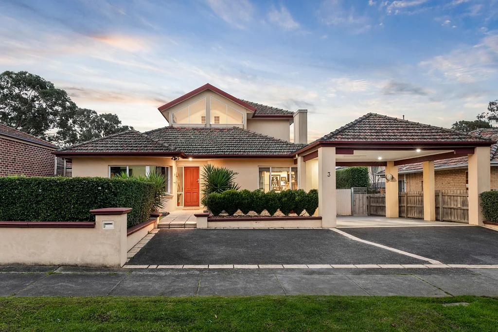 Blackburn 5Phòng ngủ Family Sanctuary in the Box Hill High School Zone
