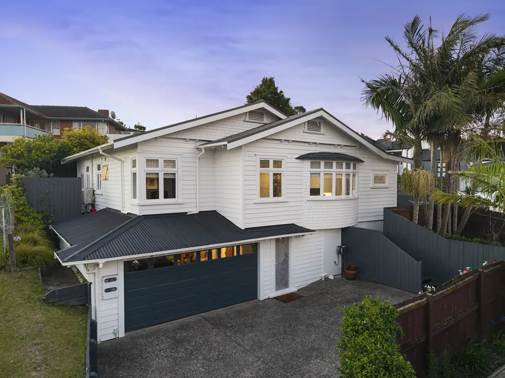 17A Griffen Park Road, Mount Roskill, Auckland City, Auckland