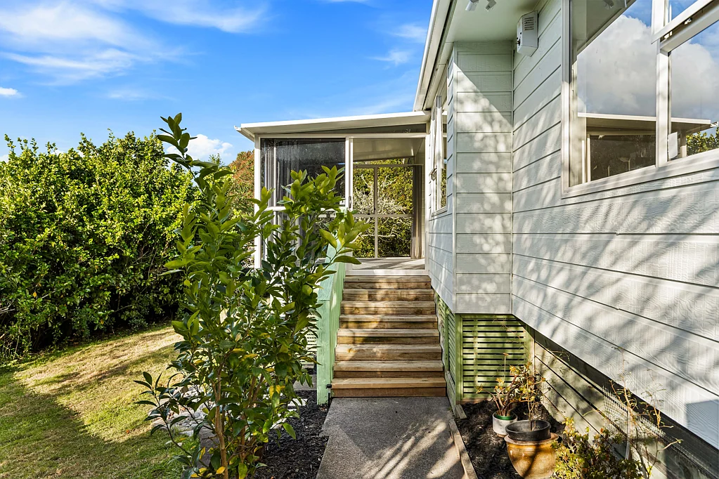 Glen Eden 3chambre Step onto the property ladder!