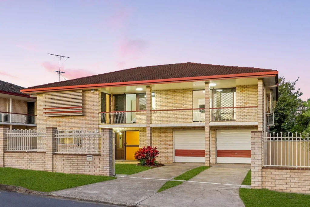 Macgregor 4ห้องนอน Modern, Multi-Generational Living - Walk-to-Everything