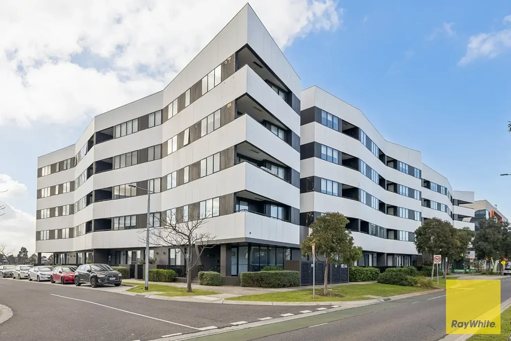 Williams Landing 1Kwarto Modern Elegance in the Heart of Williams Landing