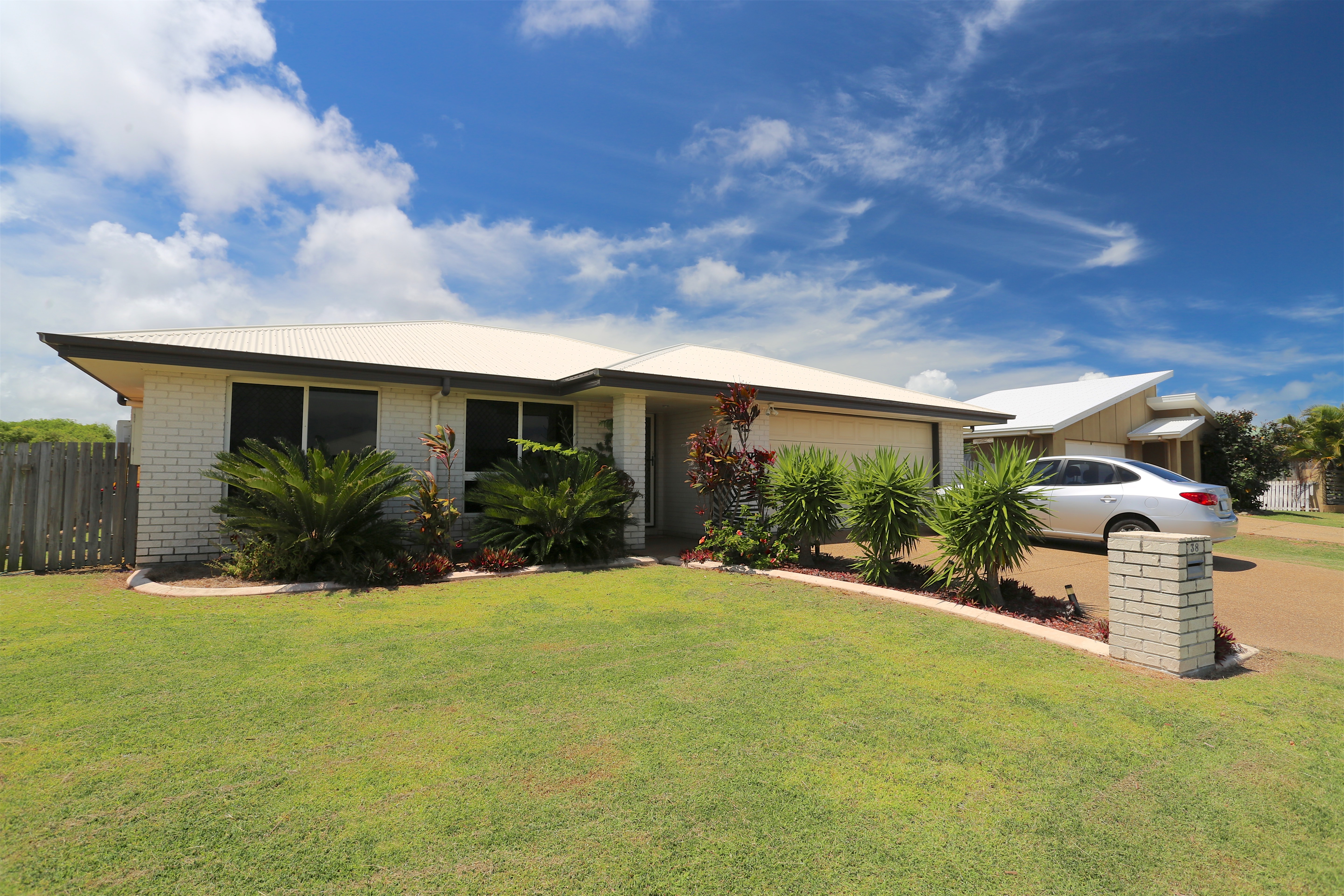 38 AMALFI DR, ZILZIE QLD 4710, 0 rūma, 0 rūma horoi, House