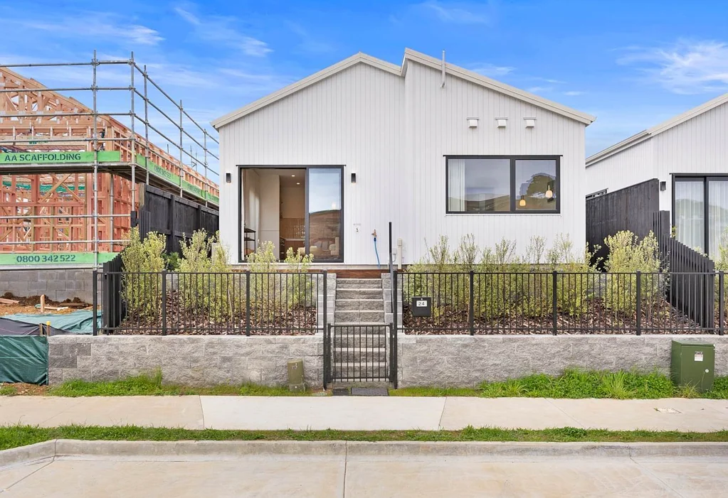 3 bedroom & 3 bathroom family home