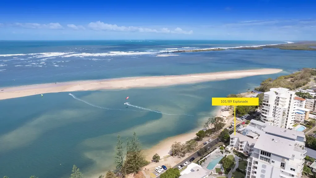 Golden Beach 2 Bedroom Absolute Beachfront Living - A Golden Beach Gem
