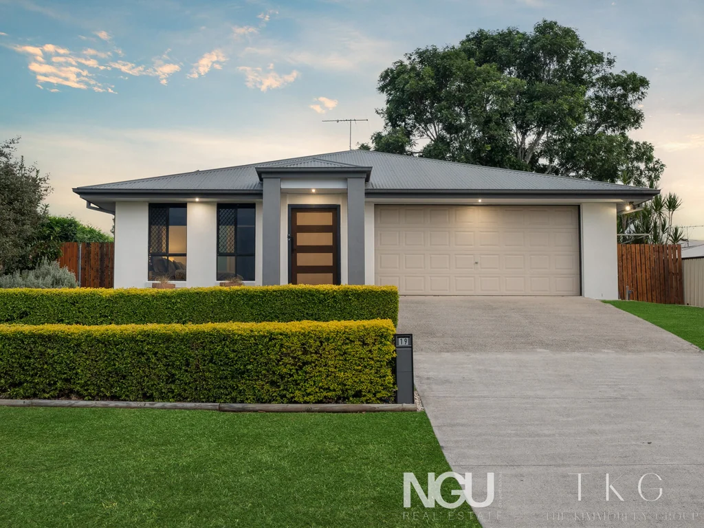 19 Hilldean Drive, Raceview, QLD 4305