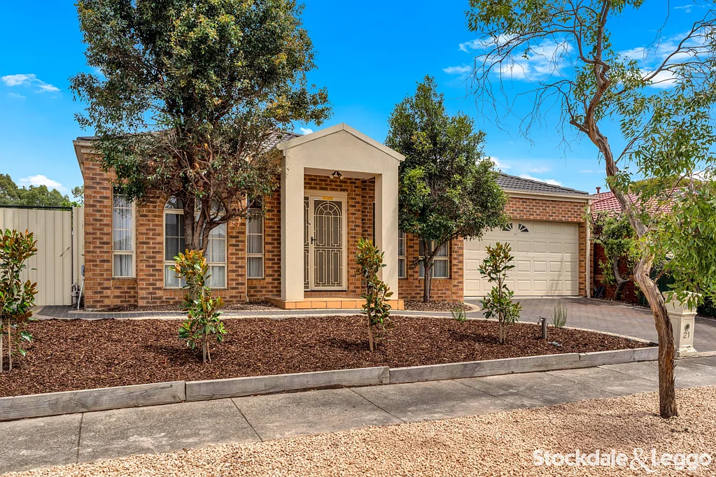 21 Statesman Avenue, Roxburgh Park, VIC 3064