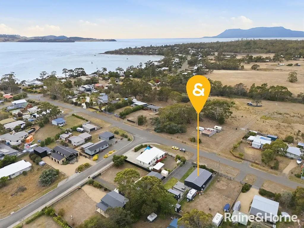 Orford 4 Bedroom Holiday, Invest or Nest - This One Does It All!