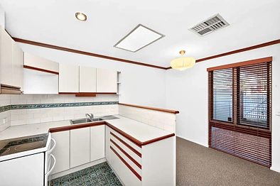 Kusina - 3/30 Axford Street, Como, WA 6152