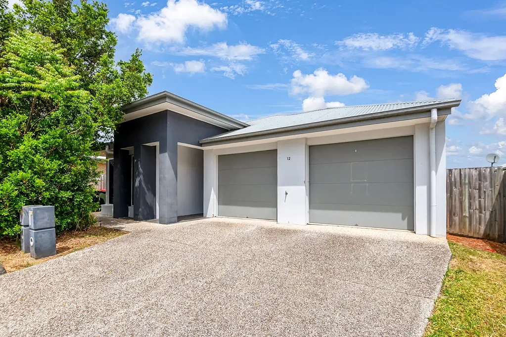 12 Chandon Court, Hillcrest, QLD 4118